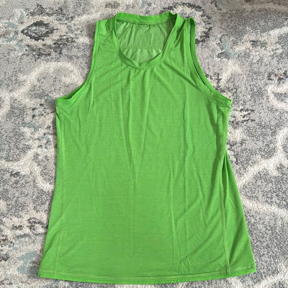 Men’s Lululemon Precision Singlet in Heathered Green Bean - Picture 1 of 9